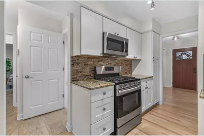 8605 Hohman Avenue, Munster, IN 46321 - Photo 9