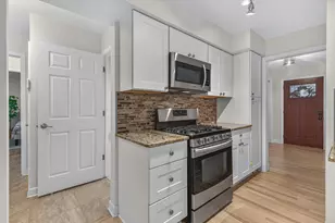 8605 Hohman Ave, Munster, IN 46321 - Photo 9