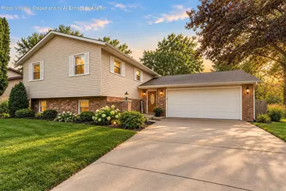 301 Primrose Circle, Chesterton, IN 46304 - Photo 3