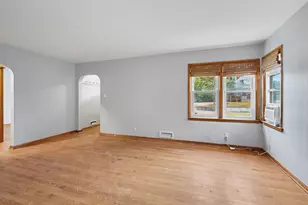 305 Dupage St, Michigan City, IN 46360 - Photo 7