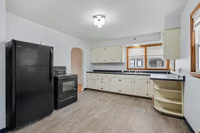 305 Dupage Street, Michigan City, IN 46360 - Photo 11