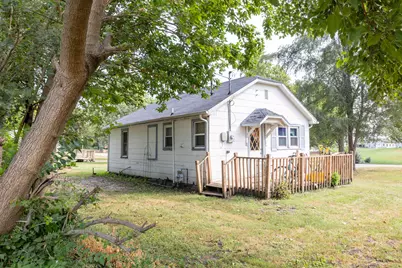 412 N Lincoln Street, Morocco, IN 47963 - Photo 5