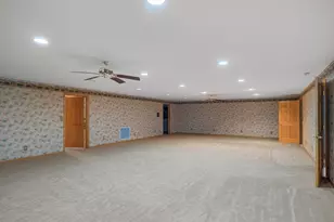 1566 N Dawn Ave, La Porte, IN 46350 - Photo 5