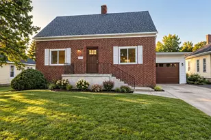 106 W Washington St, Kentland, IN 47951 - Photo 1