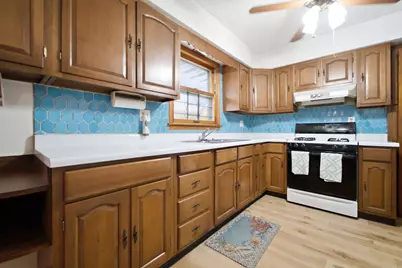 2248 W 57th Place, Merrillville, IN 46410 - Photo 9
