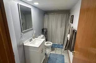 809 Capitol Dr, Hobart, IN 46342 - Photo 15