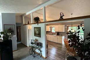 809 Capitol Dr, Hobart, IN 46342 - Photo 5