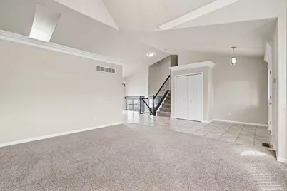 6828 Wallace Street, Merrillville, IN 46410 - Photo 5