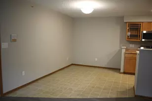 1985 W 75th Pl, Merrillville, IN 46410 - Photo 9