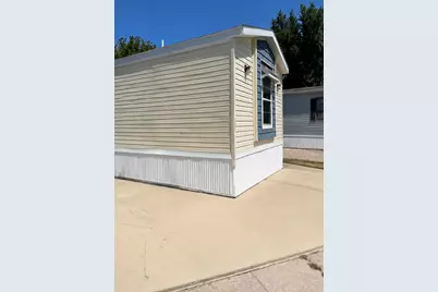 262 Norwegian Avenue, Hobart, IN 46342 - Photo 13