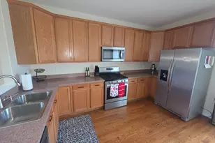 530 Cochran Dr, Crown Point, IN 46307 - Photo 7