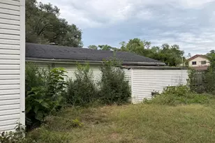 3719 W 24th Ave, Gary, IN 46404 - Photo 5