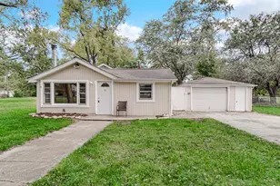 3096 Oakwood St, Portage, IN 46368 - Photo 11