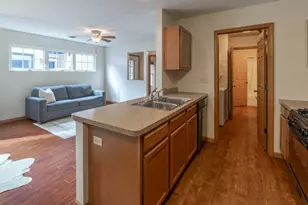 3706 Crosby Dr, Valparaiso, IN 46383 - Photo 11