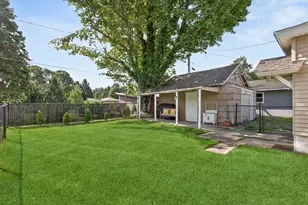 506 W 11th St, La Porte, IN 46350 - Photo 29
