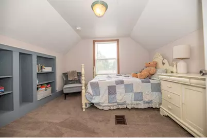 822 E Jefferson Avenue, La Porte, IN 46350 - Photo 21
