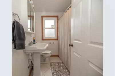 822 E Jefferson Avenue, La Porte, IN 46350 - Photo 25