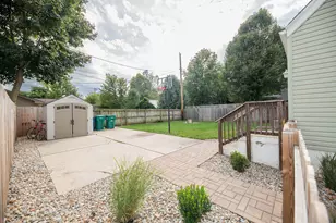 822 E Jefferson Ave, La Porte, IN 46350 - Photo 17