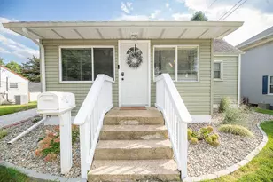 822 E Jefferson Ave, La Porte, IN 46350 - Photo 3