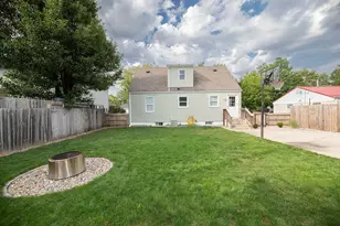 822 E Jefferson Ave, La Porte, IN 46350 - Photo 11