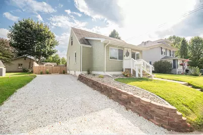 822 E Jefferson Avenue, La Porte, IN 46350 - Photo 5