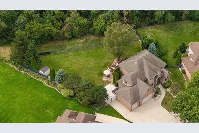 1132 Barrington Court, Schererville, IN 46375 - Photo 5