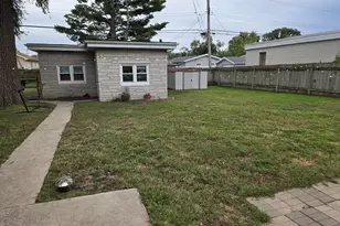 145 N Wood St, Griffith, IN 46319 - Photo 17