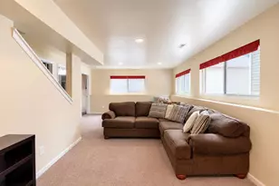 12769 Ellsworth St, Crown Point, IN 46307 - Photo 23