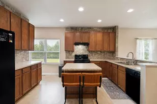 12769 Ellsworth St, Crown Point, IN 46307 - Photo 7
