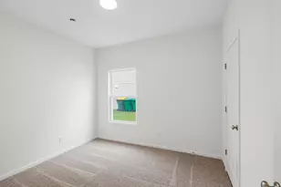 4407 Goldfinch Ave, Valparaiso, IN 46385 - Photo 7