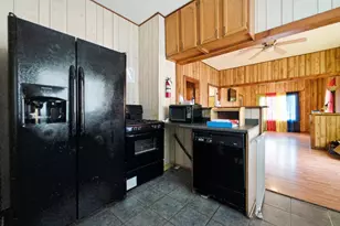 715 Fairfield Ave, Michigan City, IN 46360 - Photo 9