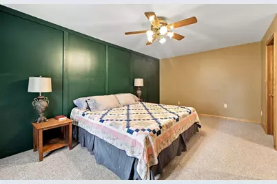 825 Carnation Street SE, Demotte, IN 46310 - Photo 13