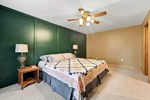 825 Carnation St SE, Demotte, IN 46310 - Photo 13