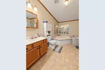 5816 E 1042 N, Demotte, IN 46310 - Photo 11
