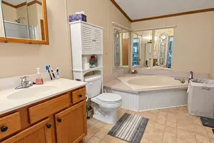 5816 E 1042 N, Demotte, IN 46310 - Photo 11