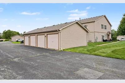 1141 Auburn Meadow Lane, Schererville, IN 46375 - Photo 17