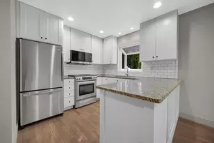 1326 Camellia Dr, Munster, IN 46321 - Photo 13