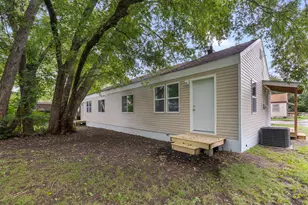 528 Circle Dr, La Porte, IN 46350 - Photo 23