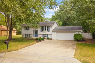 607 Lupine St, Michigan City, IN 46360 - Photo 27
