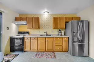 632 Old Forge Rd, Valparaiso, IN 46385 - Photo 7