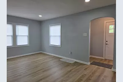 200 Porter Street, Gary, IN 46406 - Photo 3