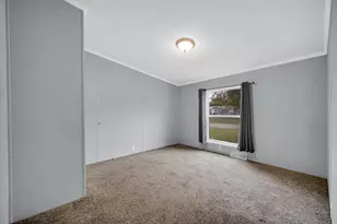 2041 N Coachlight Dr, La Porte, IN 46350 - Photo 17