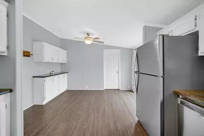 2041 N Coachlight Drive, La Porte, IN 46350 - Photo 7