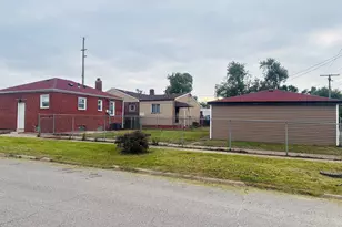 1100 W 19th Ave, Gary, IN 46407 - Photo 23