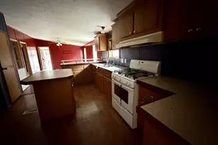 419 Lakeside Dr, Walkerton, IN 46574 - Photo 9