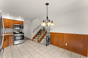 2110 Martha St, Highland, IN 46322 - Photo 3