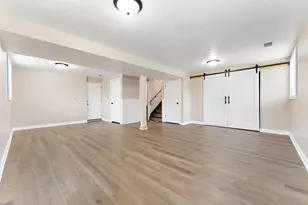 2110 Martha St, Highland, IN 46322 - Photo 9