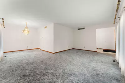 2110 Martha Street, Highland, IN 46322 - Photo 7