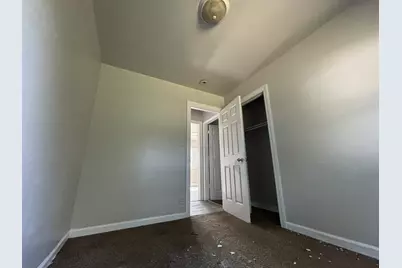 1432 E 6th Street, Hobart, IN 46342 - Photo 5