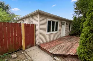 6618 Rhode Island Ave, Hammond, IN 46323 - Photo 1